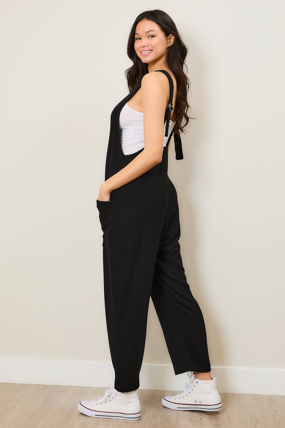 Double Scoop Neckline Women's Jumpsuit