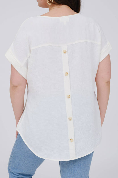 Plus Sprit Neck Back Button Short Sleeve Top