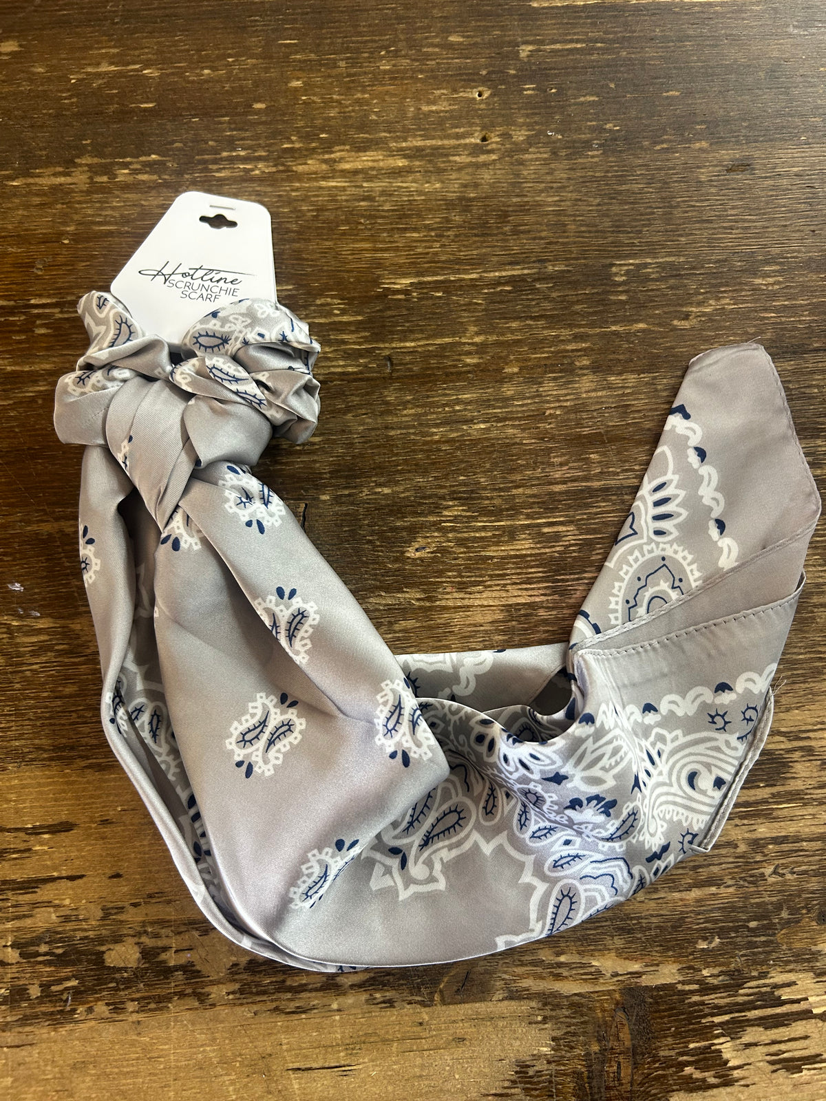 Scrunchie Scarf