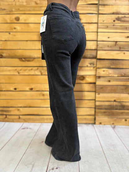 Taylorsville Risen Jeans