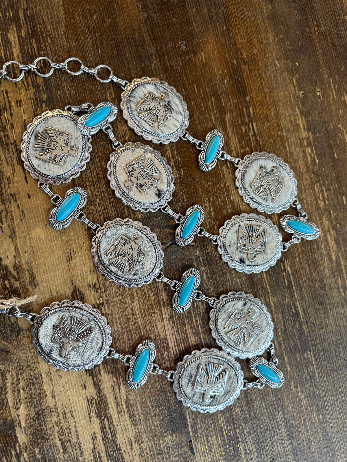Etched Oval Concho Belt