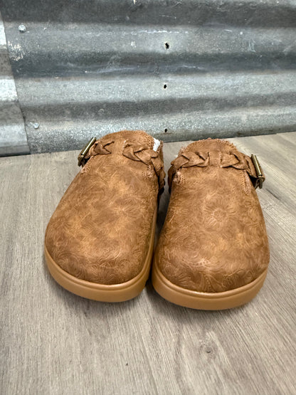 Tooled Leather Western Clog