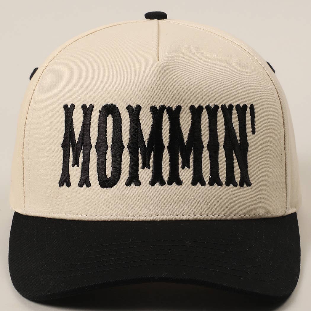 MOMMIN' Trucker Hat