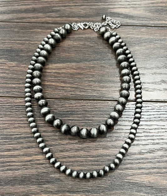 20" Western Bead Strand Necklace