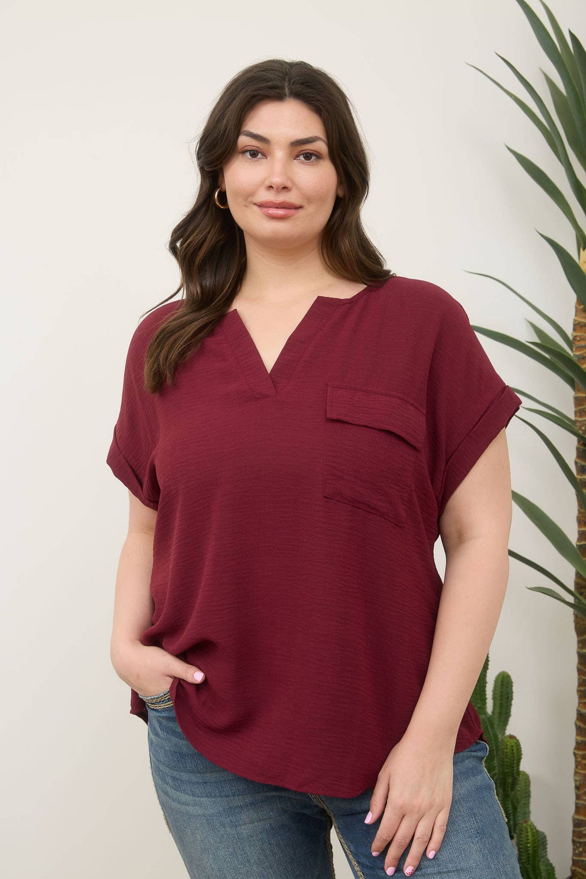 Plus Sprit Neck Back Button Short Sleeve Top
