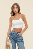 SEAMLESS CROPPED KNIT CAMI TOP