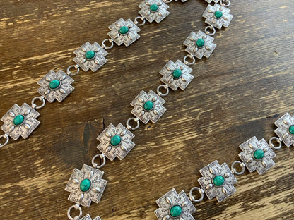 Dainty Metal and Single Stone Concho Belt